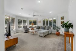 8 Magnolia Way, Orange NSW 2800, Australia