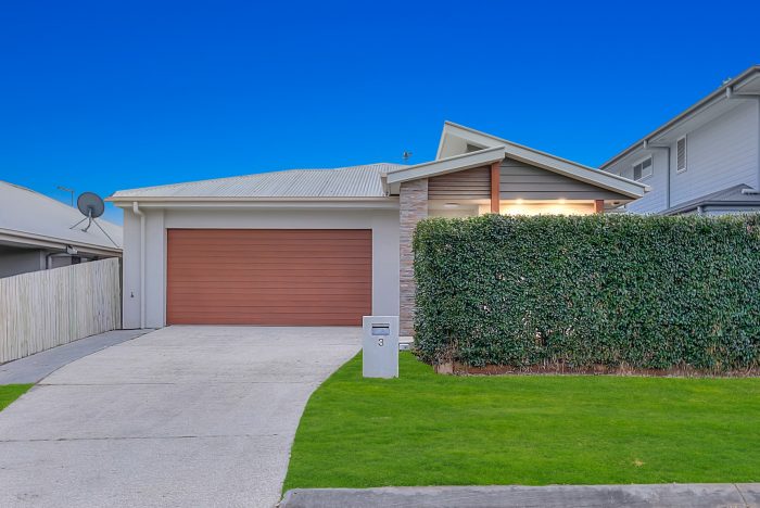 3 Mannikin St, Griffin QLD 4503, Australia