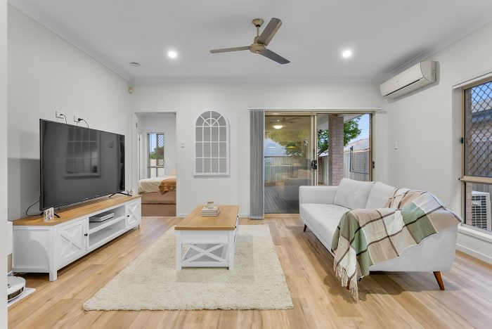 3 Mannikin St, Griffin QLD 4503, Australia