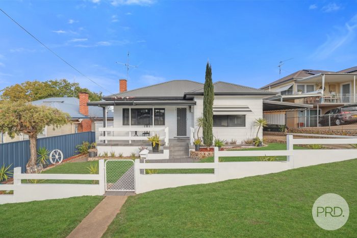 14 Mathews St, West Tamworth NSW 2340, Australia