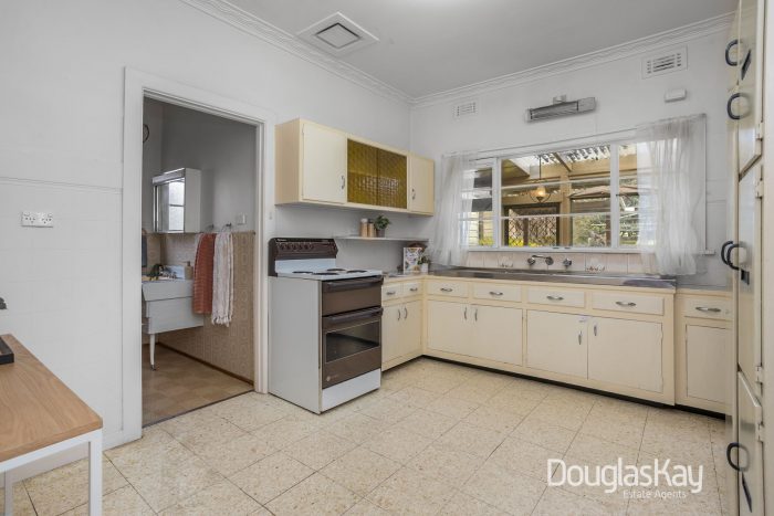 107 Maxweld St, Ardeer VIC 3022, Australia