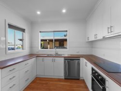 25 May St, Hamilton VIC 3300, Australia