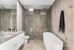 60 McArthur St, Malvern VIC 3144, Australia