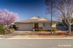 13 McHenry St, Amaroo ACT 2914, Australia