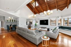 12 Mernda St, Sunshine West VIC 3020, Australia