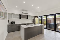 Unit 9/14 Millington Rd, Cable Beach WA 6726, Australia