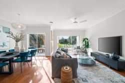 37 Mortimer Lewis Dr, Huntleys Cove NSW 2111, Australia