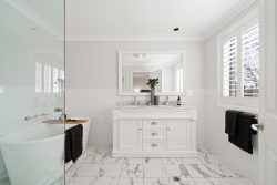 37 Mortimer Lewis Dr, Huntleys Cove NSW 2111, Australia