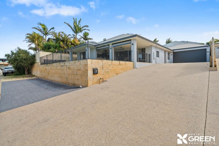 7 Nannup Cl, Dawesville WA 6211, Australia