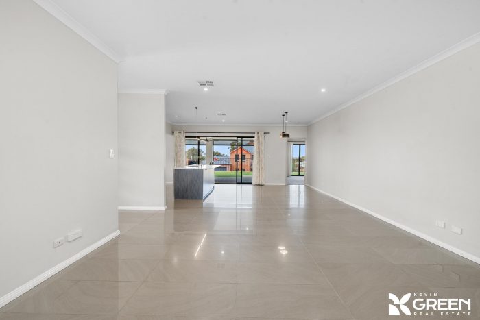 7 Nannup Cl, Dawesville WA 6211, Australia