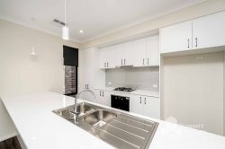 19 King Rd, East Bunbury WA 6230, Australia