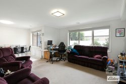 45 Nordsvan Dr, Wodonga VIC 3690, Australia