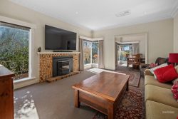 42 Hunter Rd, Wandin North VIC 3139, Australia