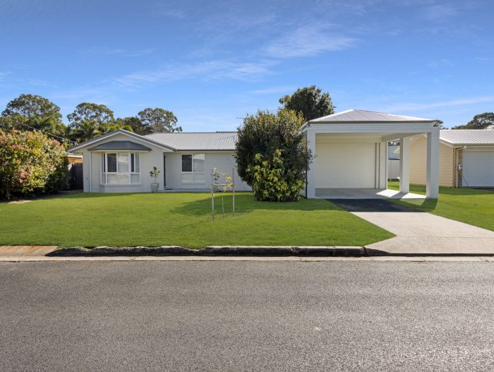 3 Oregan Dr, Craignish QLD 4655, Australia