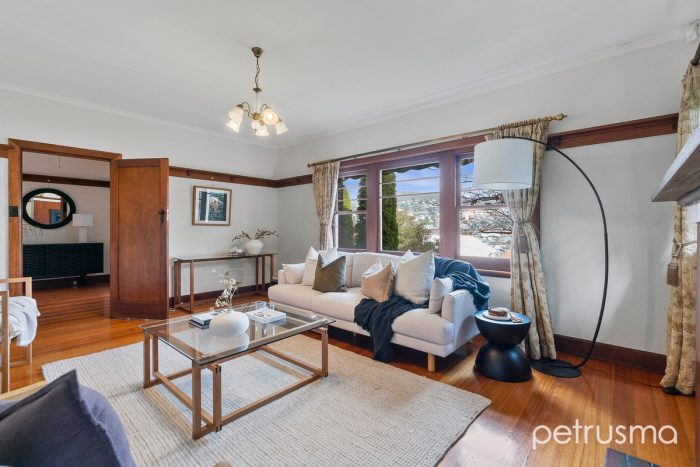 7 Pirie St, New Town TAS 7008, Australia