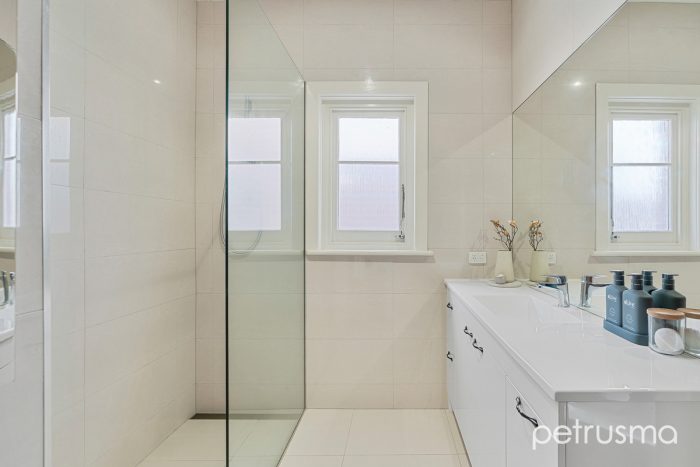 7 Pirie St, New Town TAS 7008, Australia