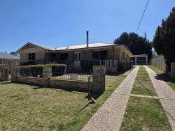 8 Rose St, Stanthorpe QLD 4380, Australia