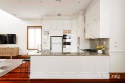 72 Rossmoyne St, Thornbury VIC 3071, Australia