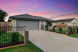 15 Seashore Way, Toogoom QLD 4655, Australia