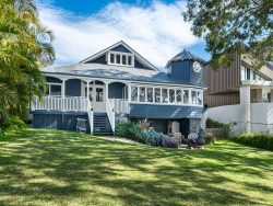 90 Skye Point Rd, Coal Point NSW 2283, Australia