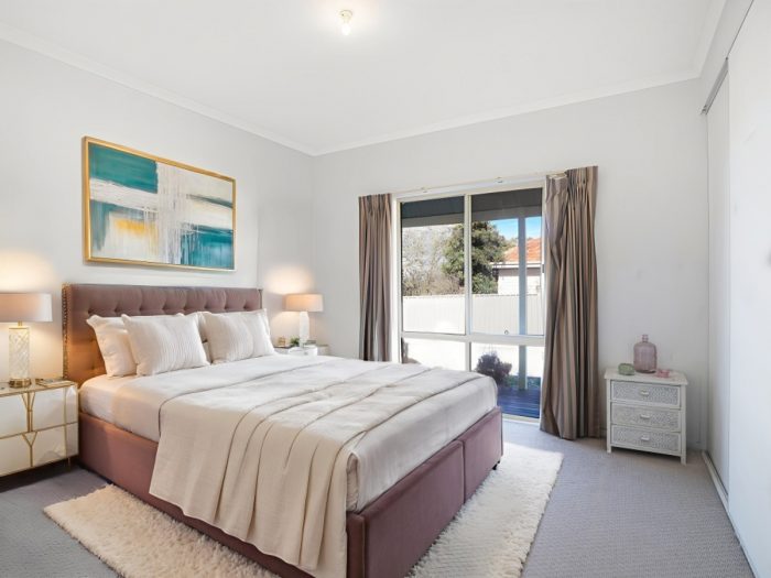 Unit 2/3 Stewart St, Hamilton VIC 3300, Australia