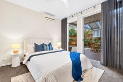 Unit 11/11-15 The Deviation, Wheelers Hill VIC 3150, Australia