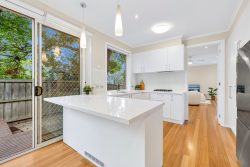 Unit 11/11-15 The Deviation, Wheelers Hill VIC 3150, Australia