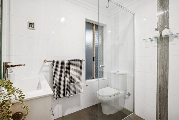 9 Walliabup Way, Bibra Lake WA 6163, Australia