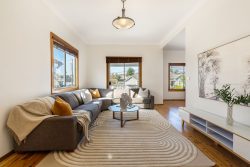 77 Bayview St, Bexley NSW 2207, Australia
