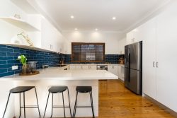 77 Bayview St, Bexley NSW 2207, Australia