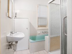 13 Turnbull St, Coleraine VIC 3315, Australia