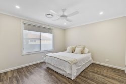 11 Hume Blvd, Killarney Vale NSW 2261, Australia