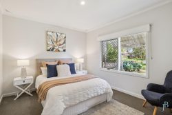 121 Bulong Ave, Redcliffe WA 6104, Australia