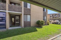 3/54 Nannine Pl, Rivervale WA 6103, Australia