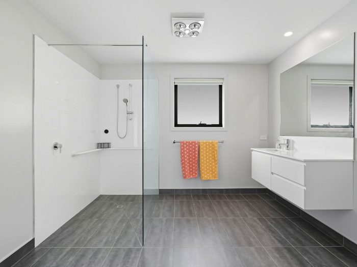 Unit 1/57 Sale St, Huonville TAS 7109, Australia