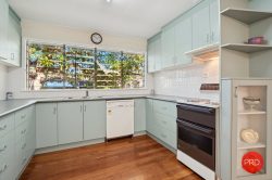 1 Vera Dr, Coffs Harbour NSW 2450, Australia