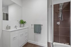 Unit 4/3 Vine St, Braybrook VIC 3019, Australia