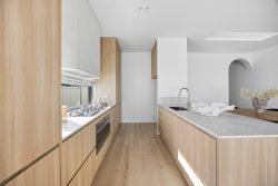 116 Loongana Ave, Glenroy VIC 3046, Australia