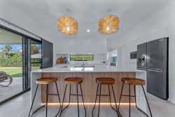 24 Acacia Grv, Woodwark QLD 4802, Australia