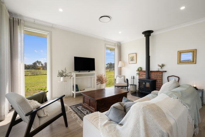 14 Acacia St, Gundaroo NSW 2620, Australia