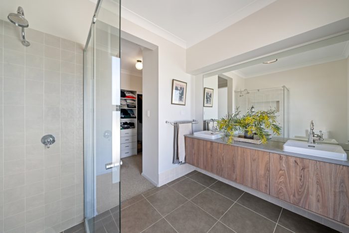 14 Acacia St, Gundaroo NSW 2620, Australia