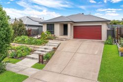 3 Anchorage Pl, Teralba NSW 2284, Australia