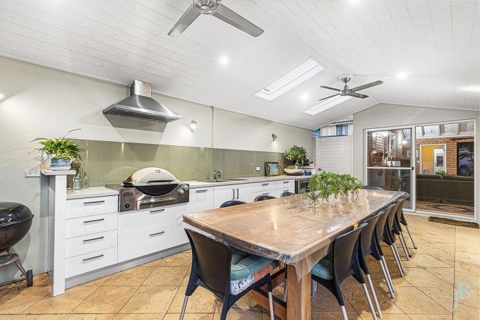 8C River View St, South Perth WA 6151, Australia