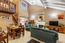 8C River View St, South Perth WA 6151, Australia