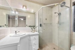 8C River View St, South Perth WA 6151, Australia