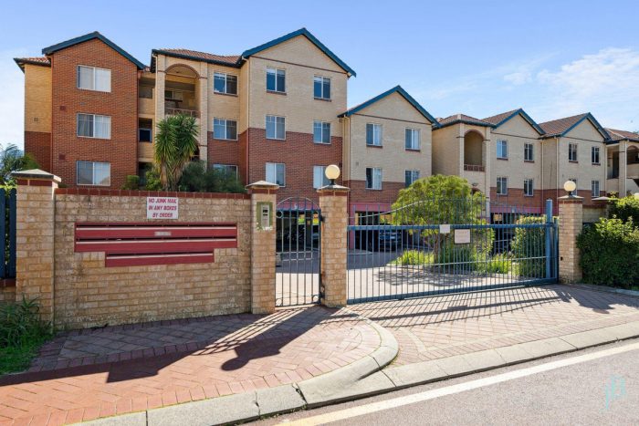 Apartment 118/7 Heirisson Way, Victoria Park WA 6100, Australia