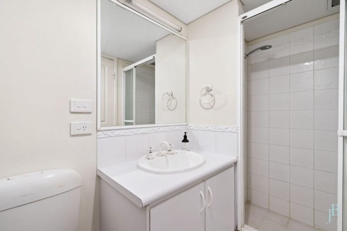 Apartment 118/7 Heirisson Way, Victoria Park WA 6100, Australia