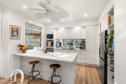 12A Walder Cres, Avoca Beach NSW 2251, Australia