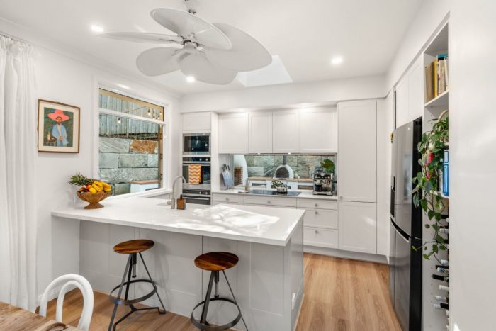 12A Walder Cres, Avoca Beach NSW 2251, Australia