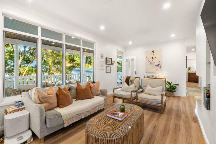 12A Walder Cres, Avoca Beach NSW 2251, Australia